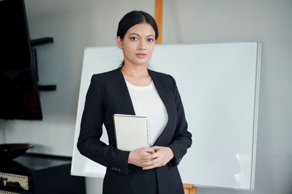 Vantagens e desvantagens do trabalho formal freelancer ou CLT